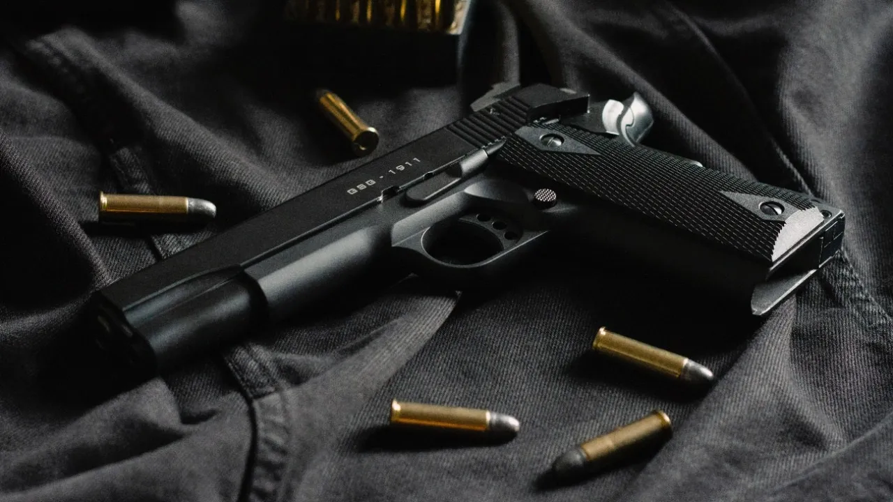 pistol