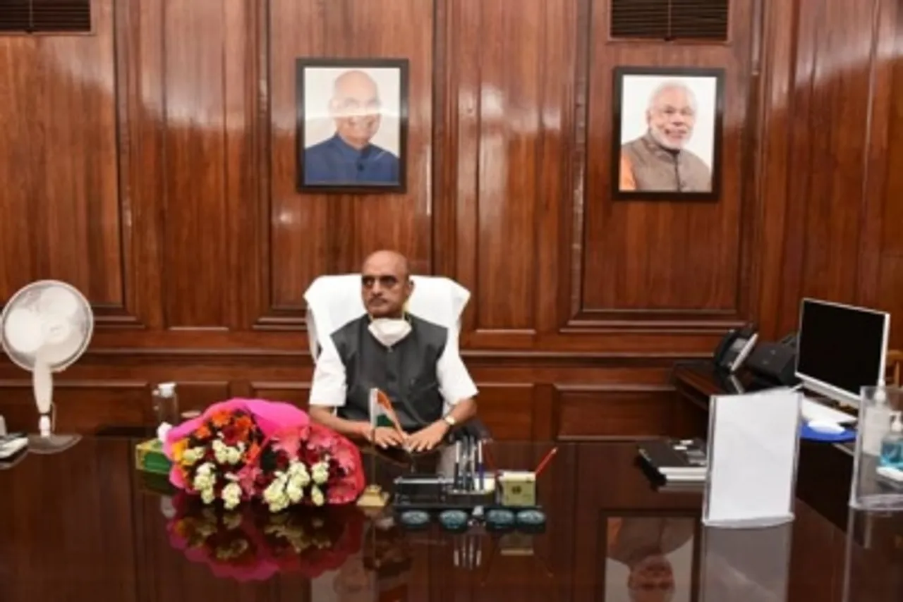 Dr Bhagwat