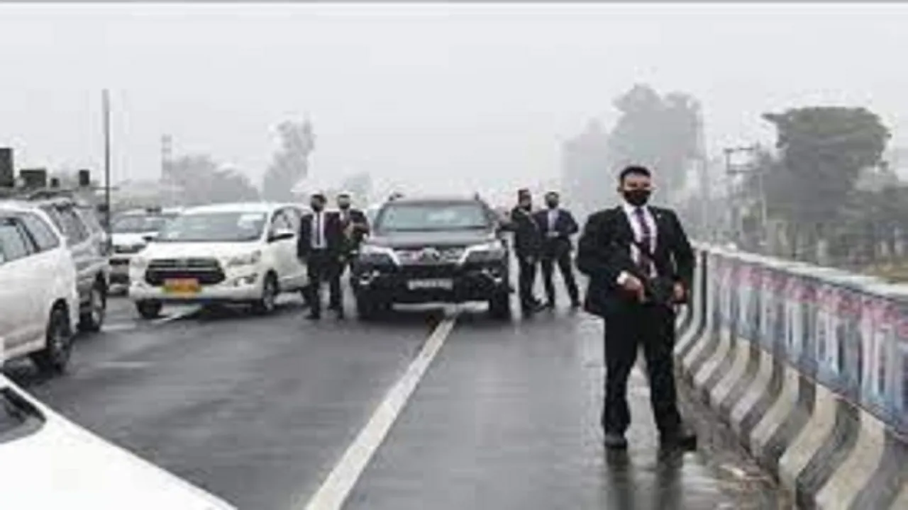 PM Modi s security breach