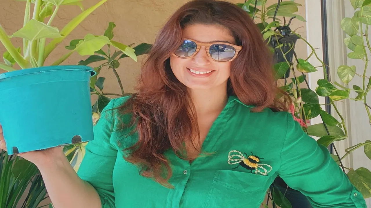 twinkle khanna