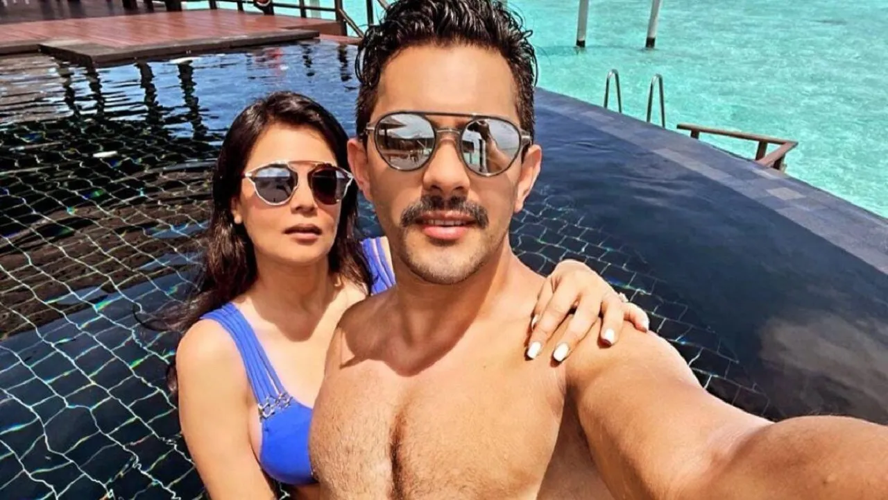 Aditya Narayan Viral Today