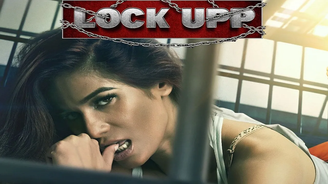 poonam pandey topless video