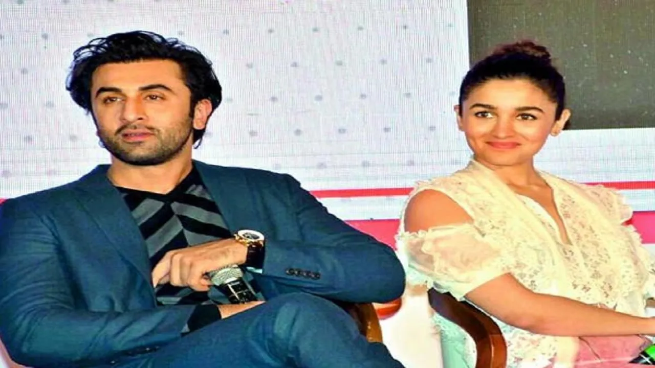 alia and ranbir brahmastra poster