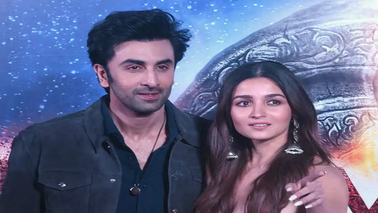 Alia Bhatt and Ranbir Kapoor Love Story