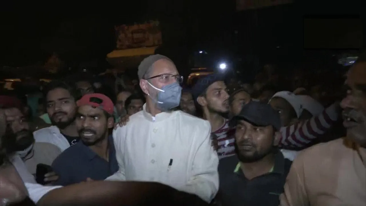 asaduddin owaisi