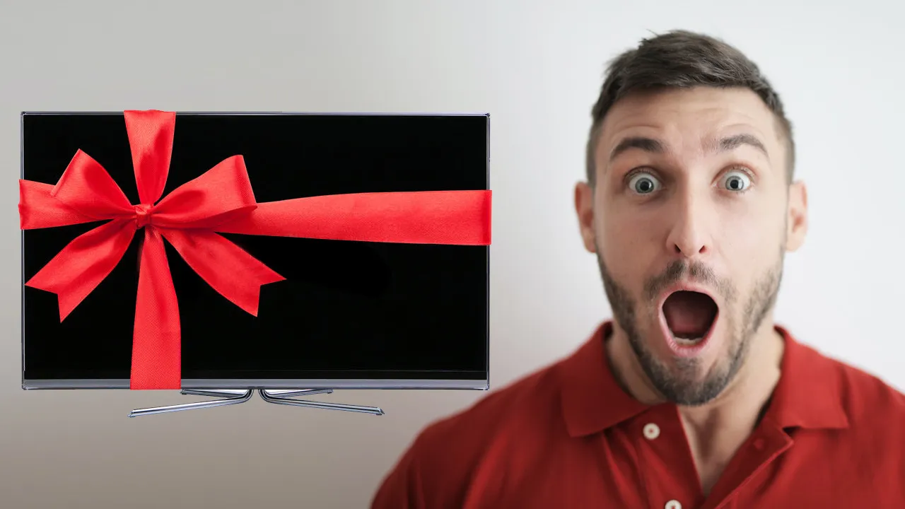 Bumper Sale On SmartTV