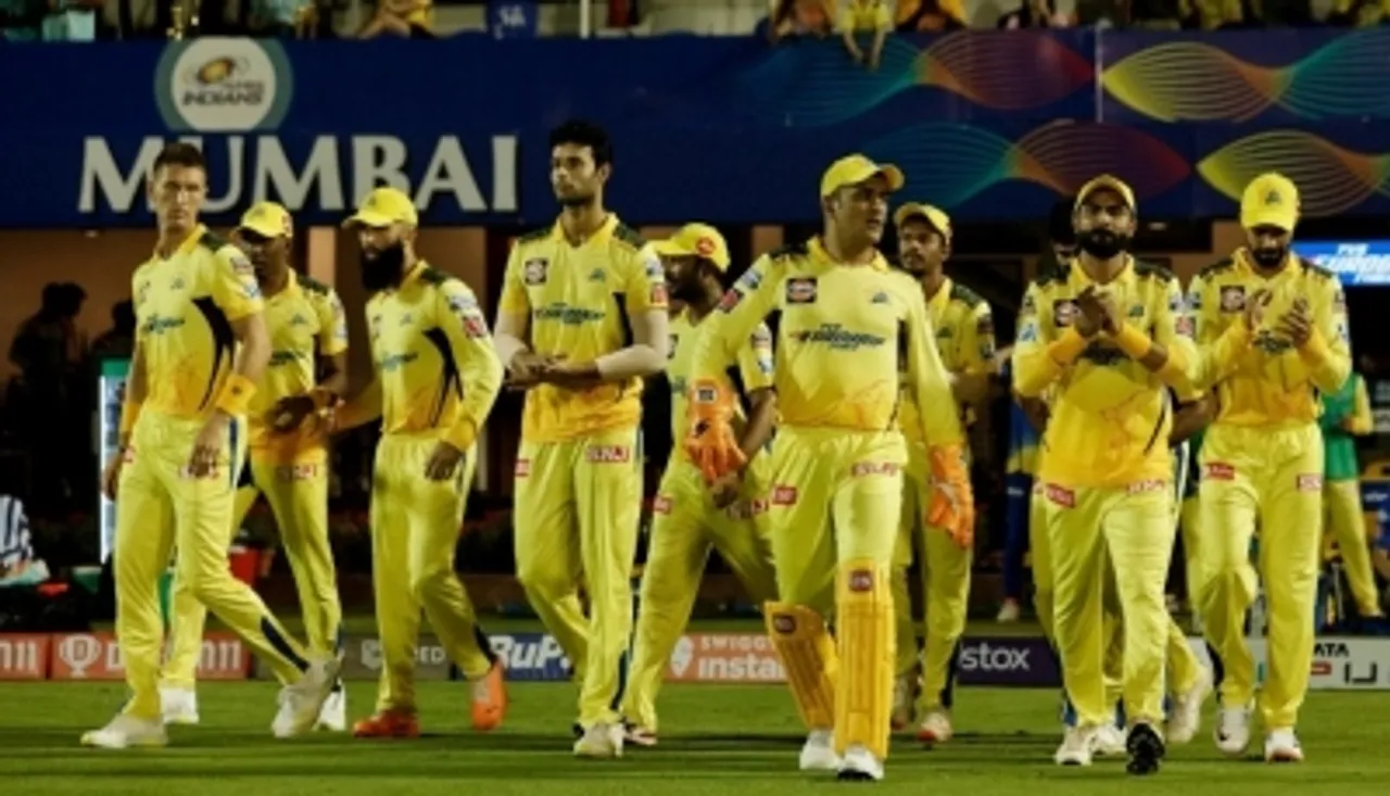 Dhoni i