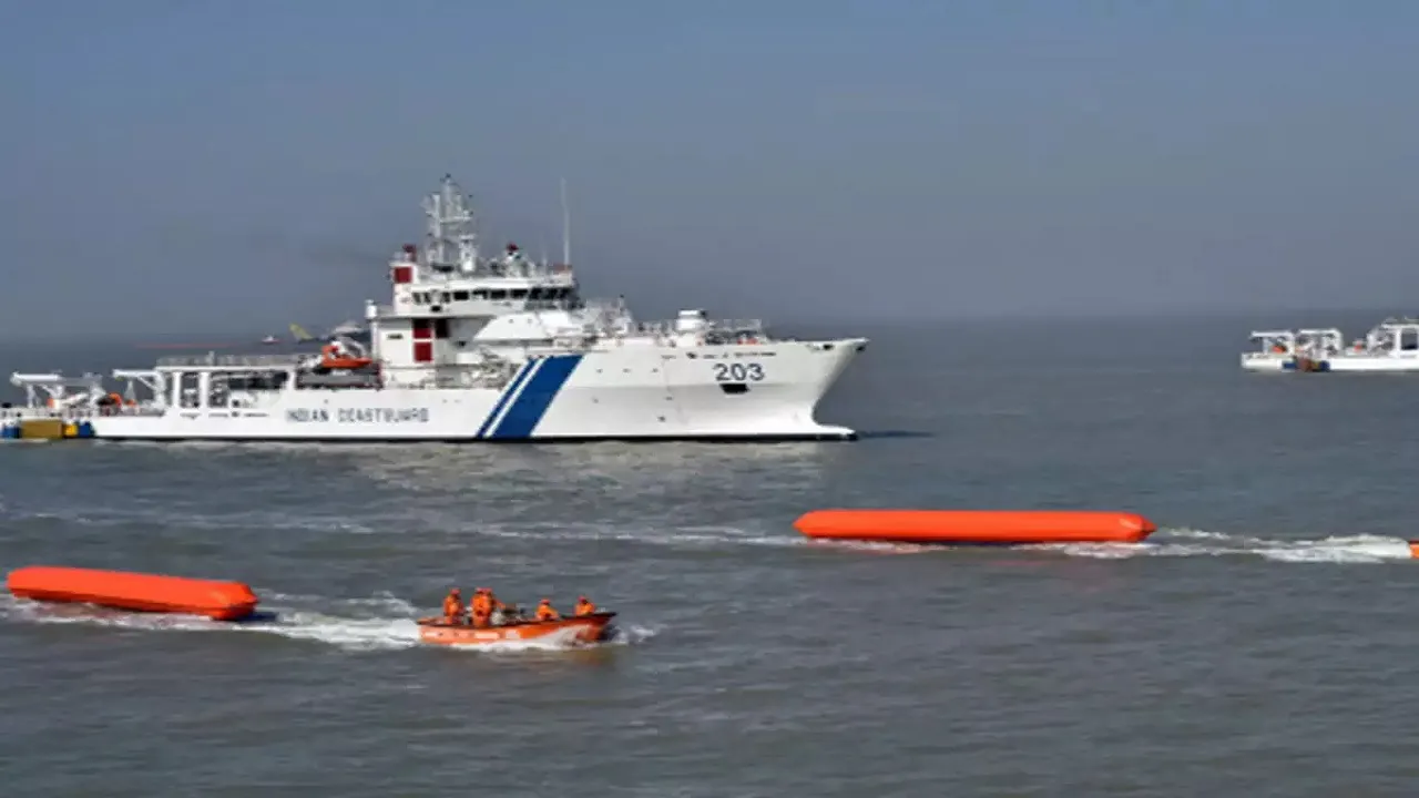 Pakistani smugglers