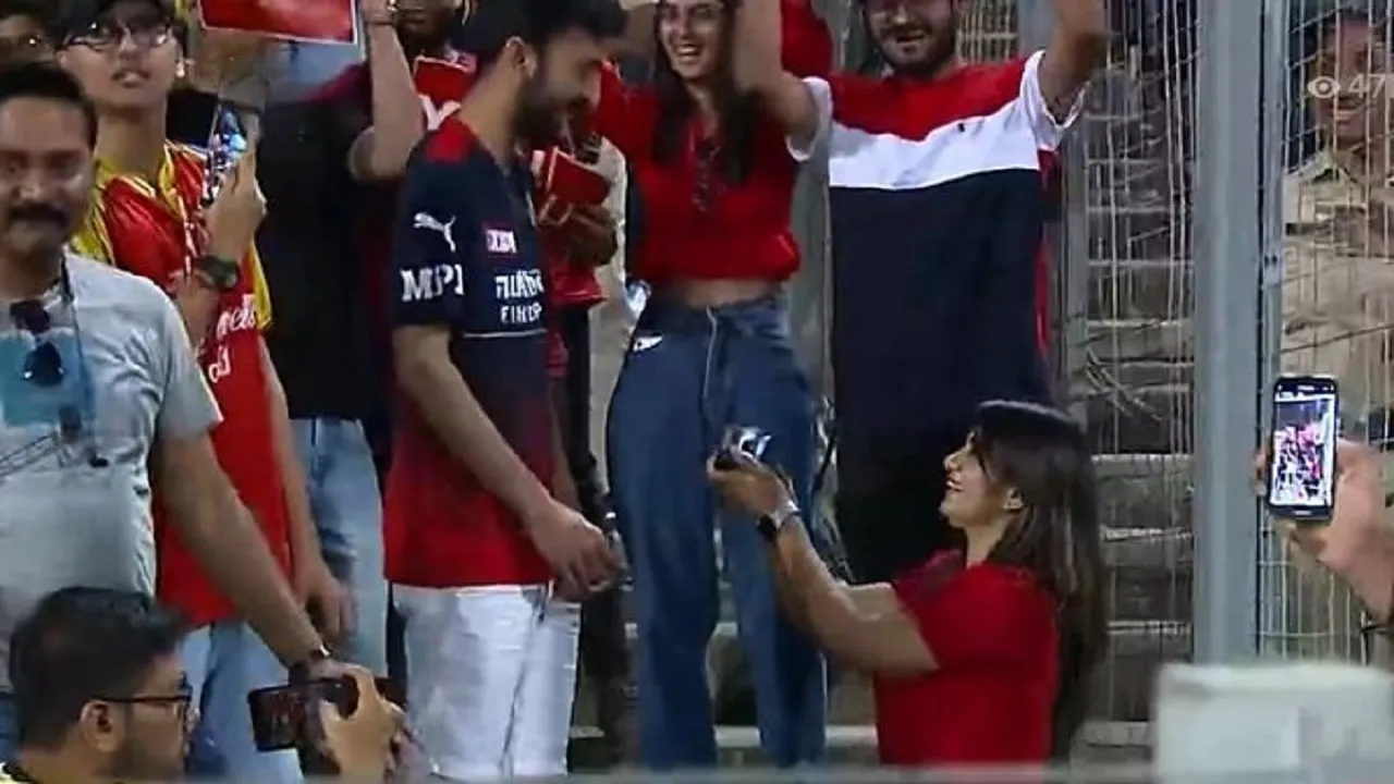RCB vs CSK Match Couple Prapose