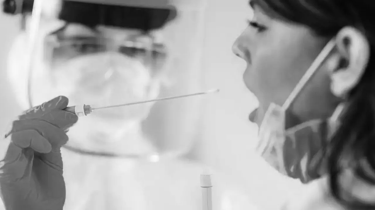 Social Media Viral Video Of Covid Testing