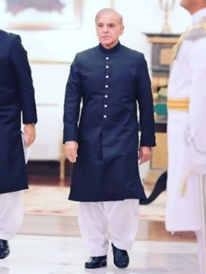 Pak PM