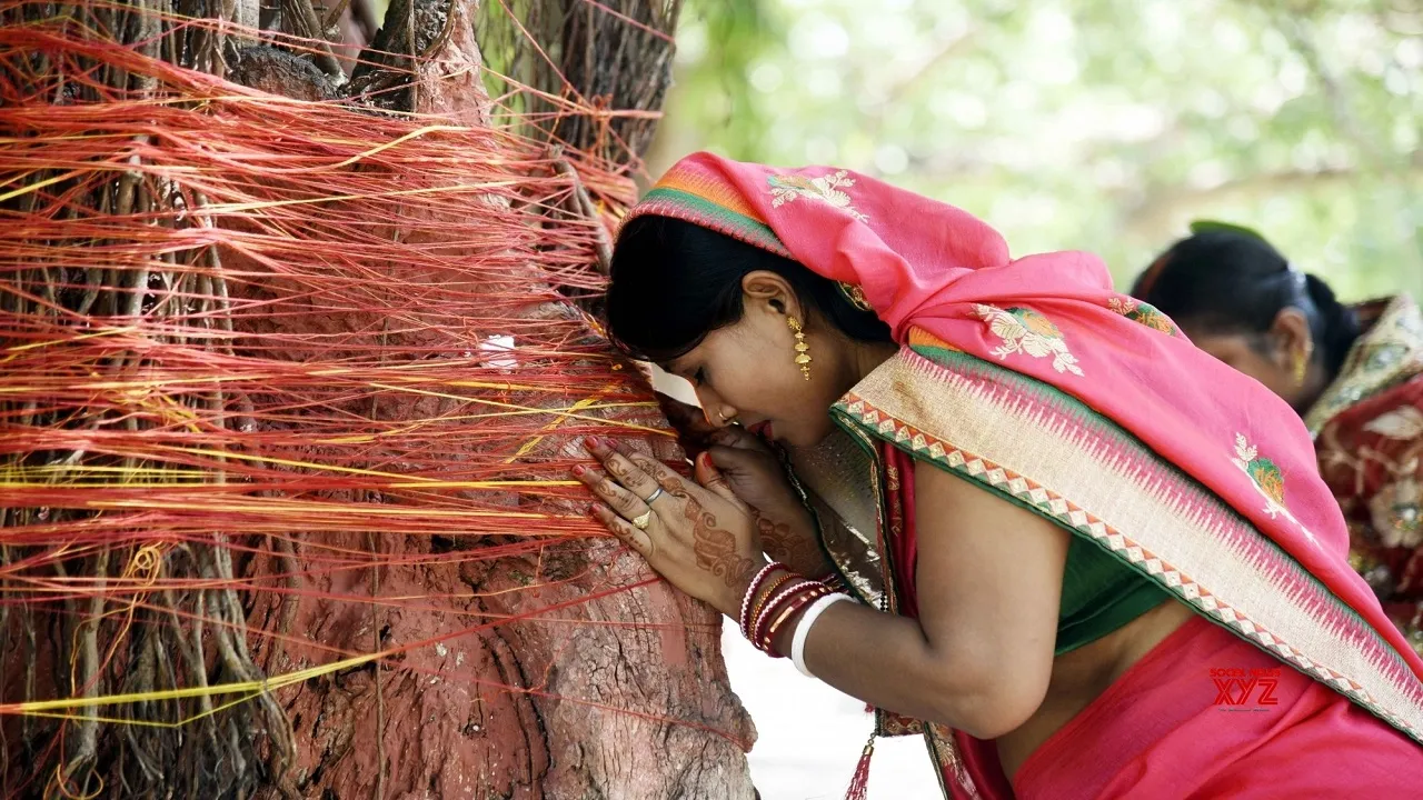 Vat Savitri Vrat 2022 Pujan Samagri Full List