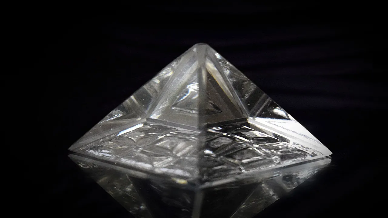 Pyramid Vastu Tips