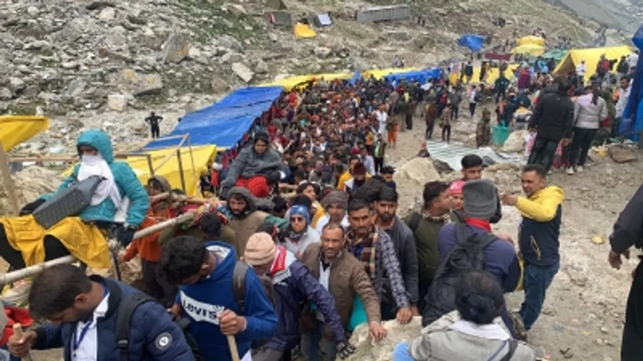 Ganderbal Pilgrim