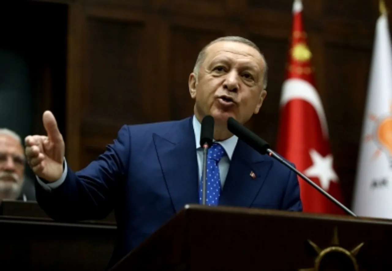 Turkiye ay