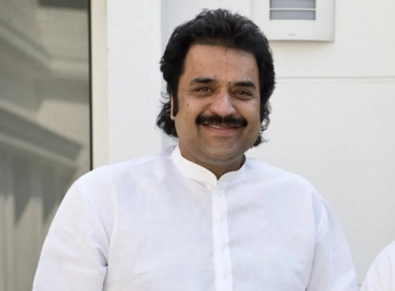 Congre leader
