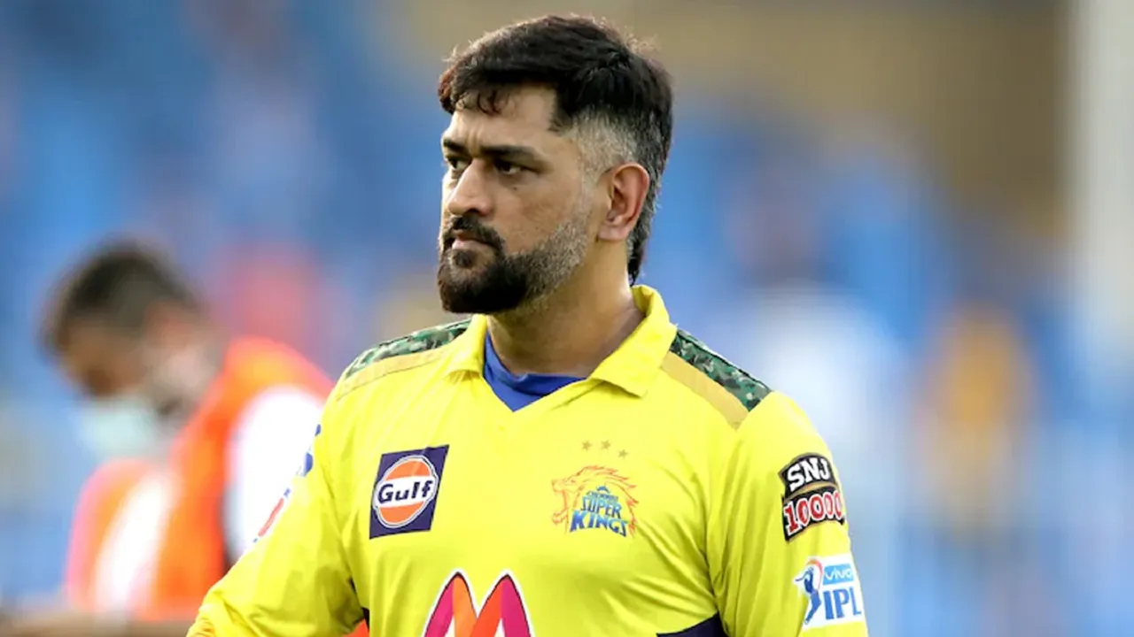 ms dhoni 1658763145