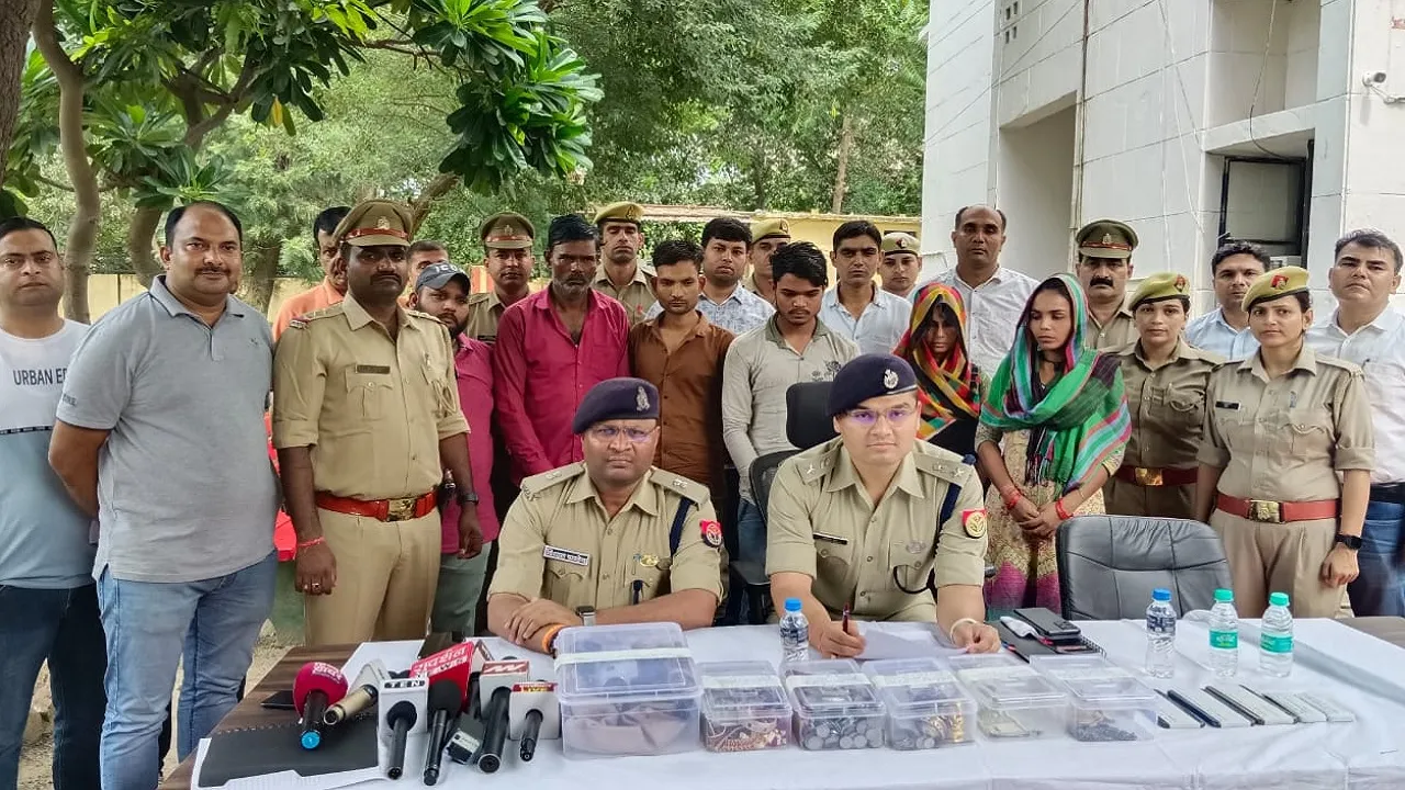 robbery noida