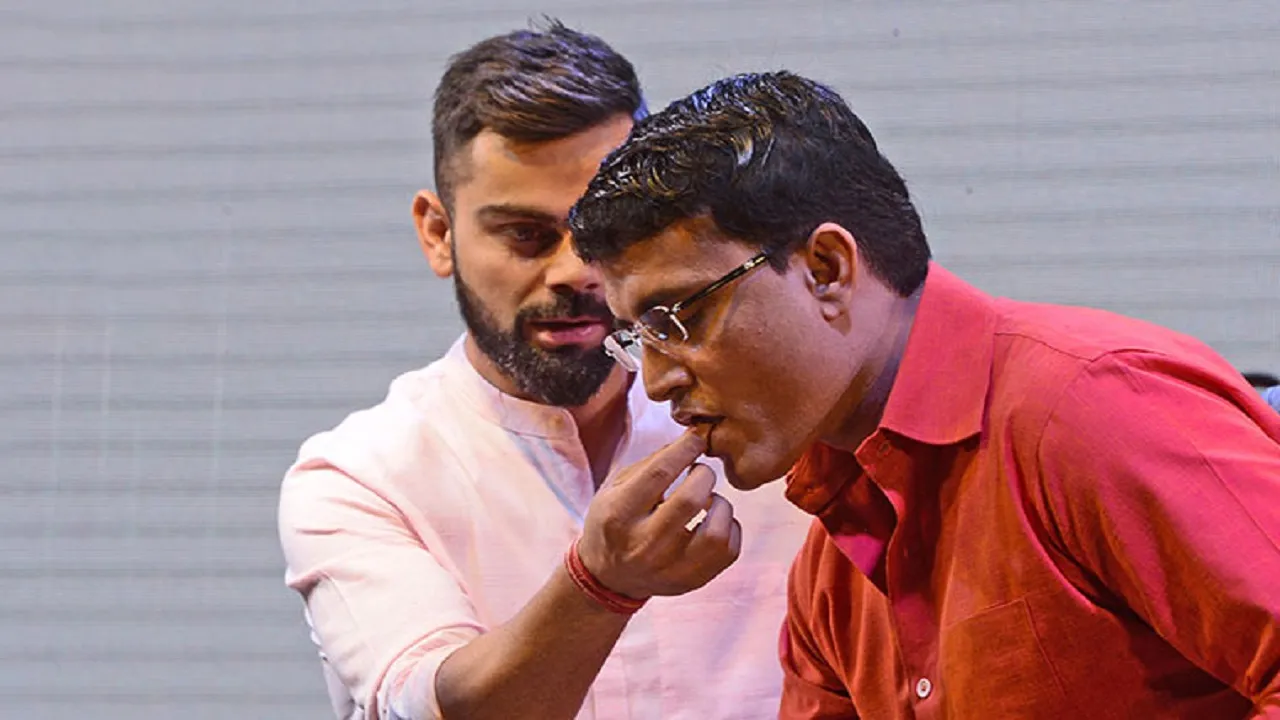62 Virat Kohli and Sourav Ganguly salil bera