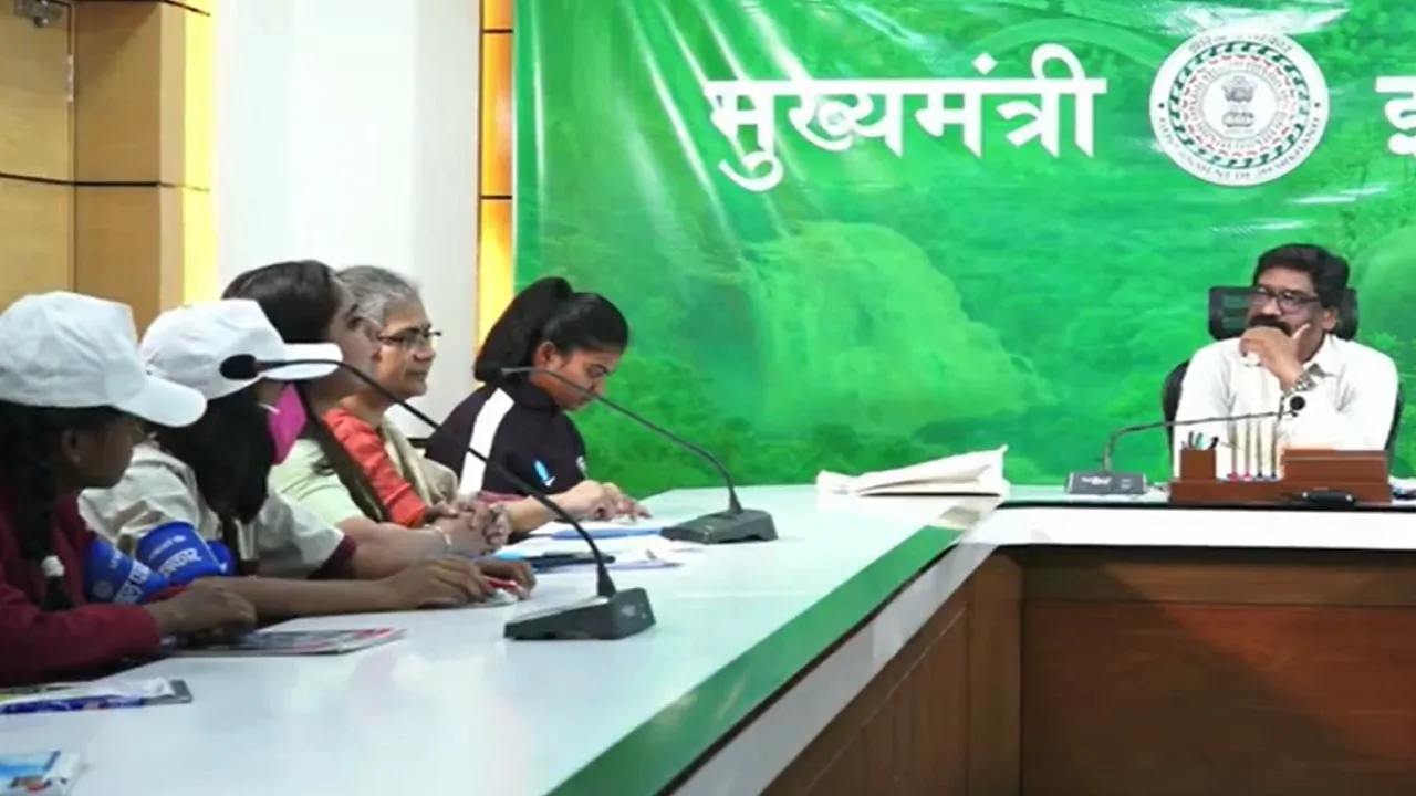 pc of cm hemant soren