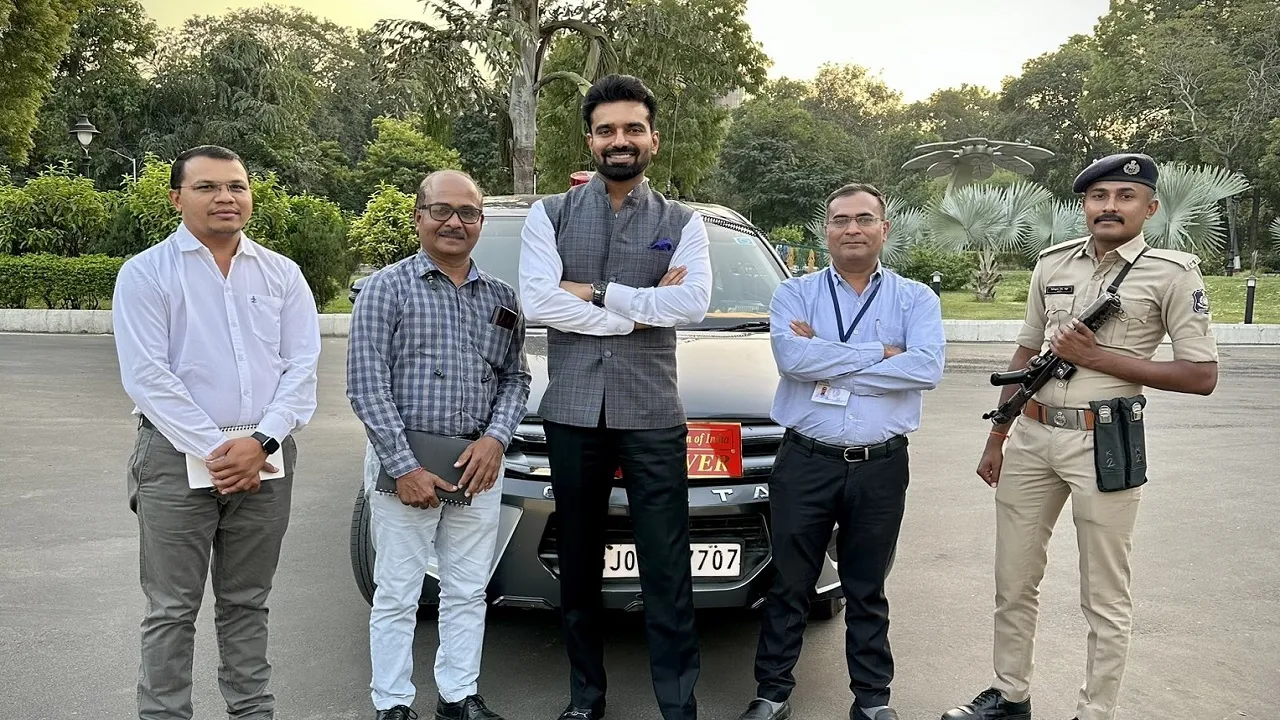 IAS Abhishek
