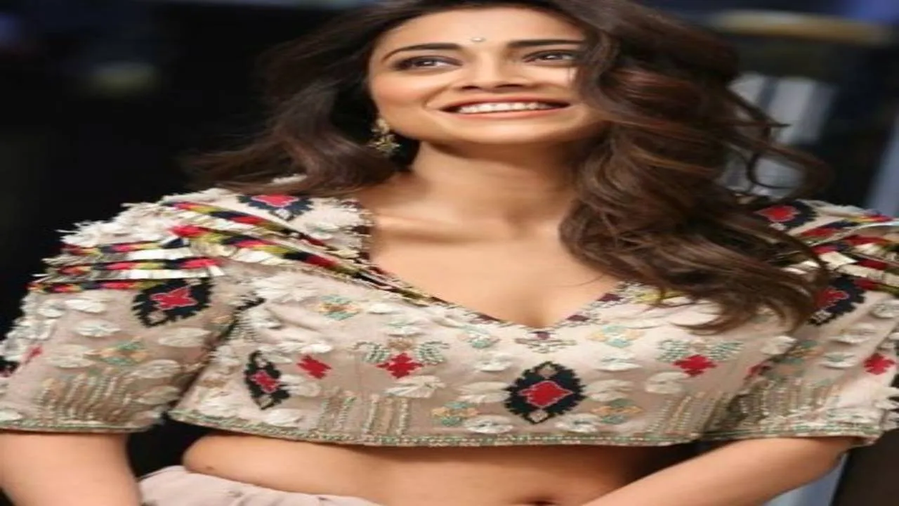shriyaa saranna