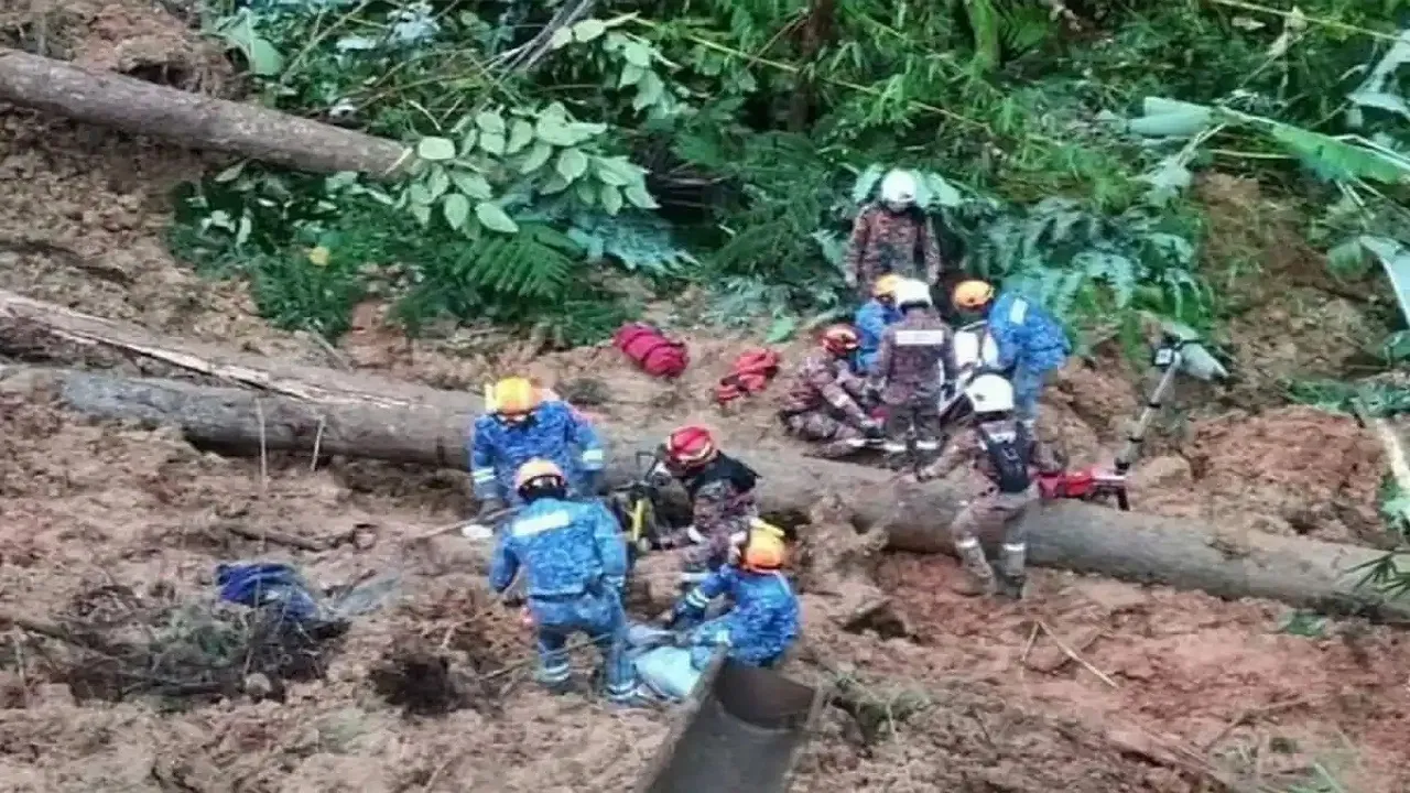 malaysia landslide