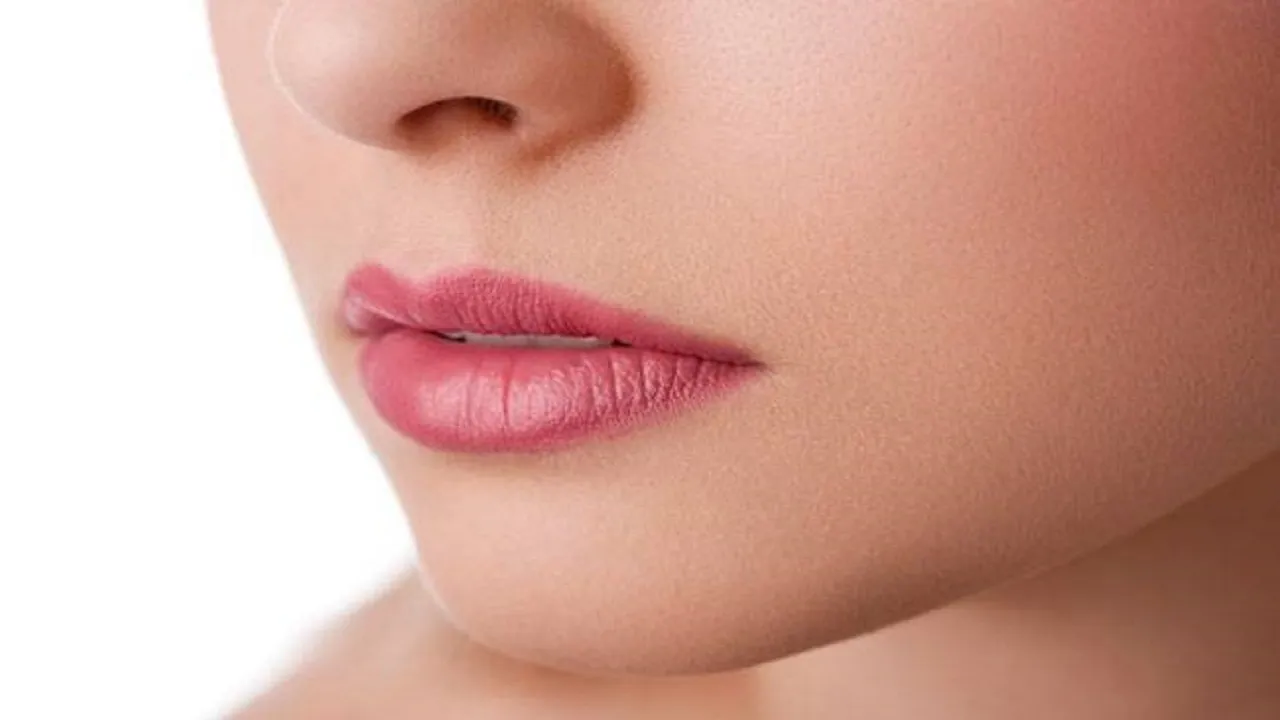 Samudrik Shastra Lips 2022
