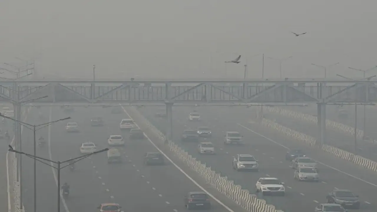 Construction and Demolition Activities stopped in Delhi