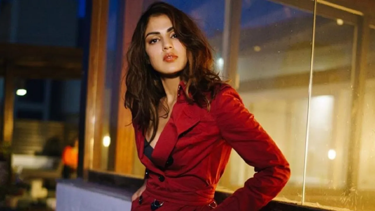 rhea chakraborty 1595136957