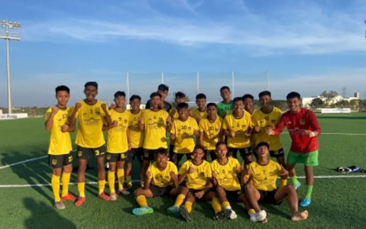 Football Himalayan
