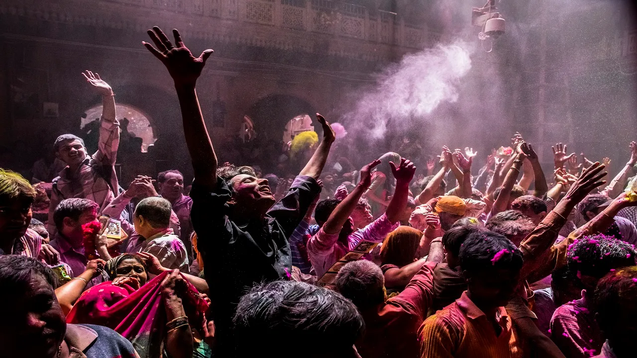 Holi 2023