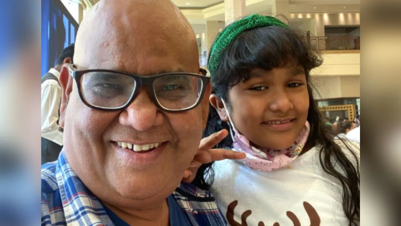 Satish kaushik networth