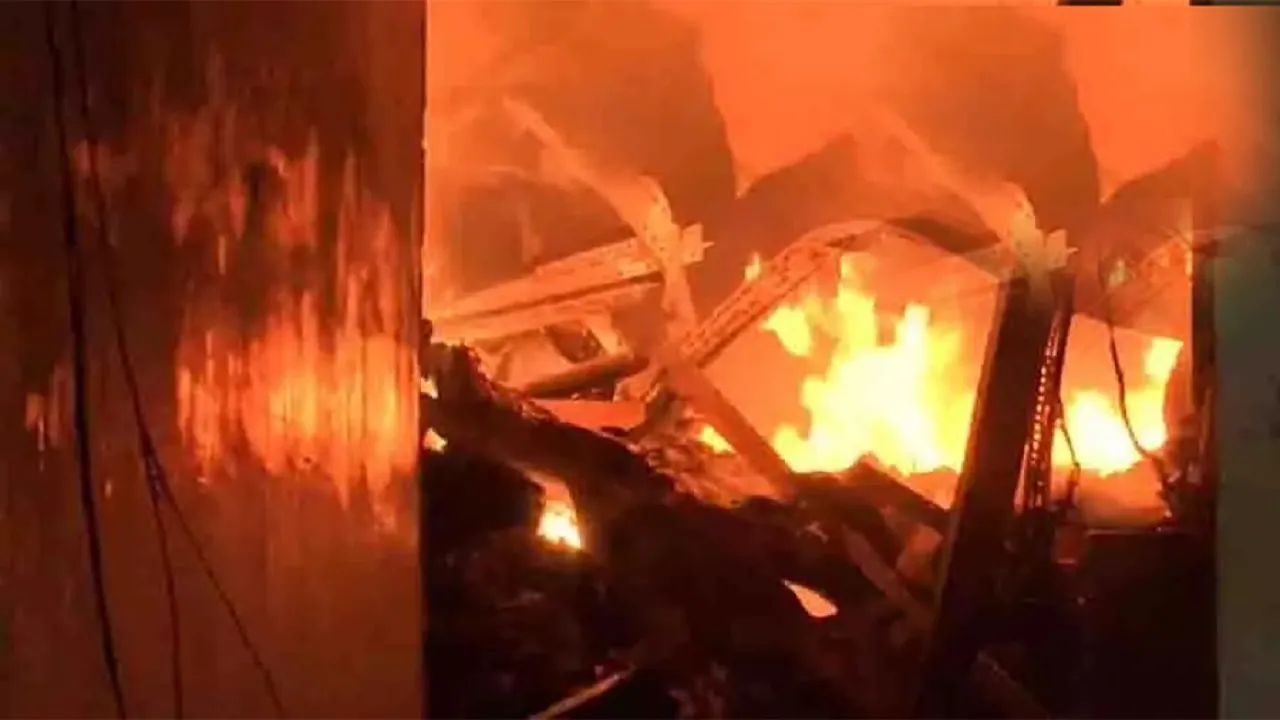 fire breaks out in Beijing hospital