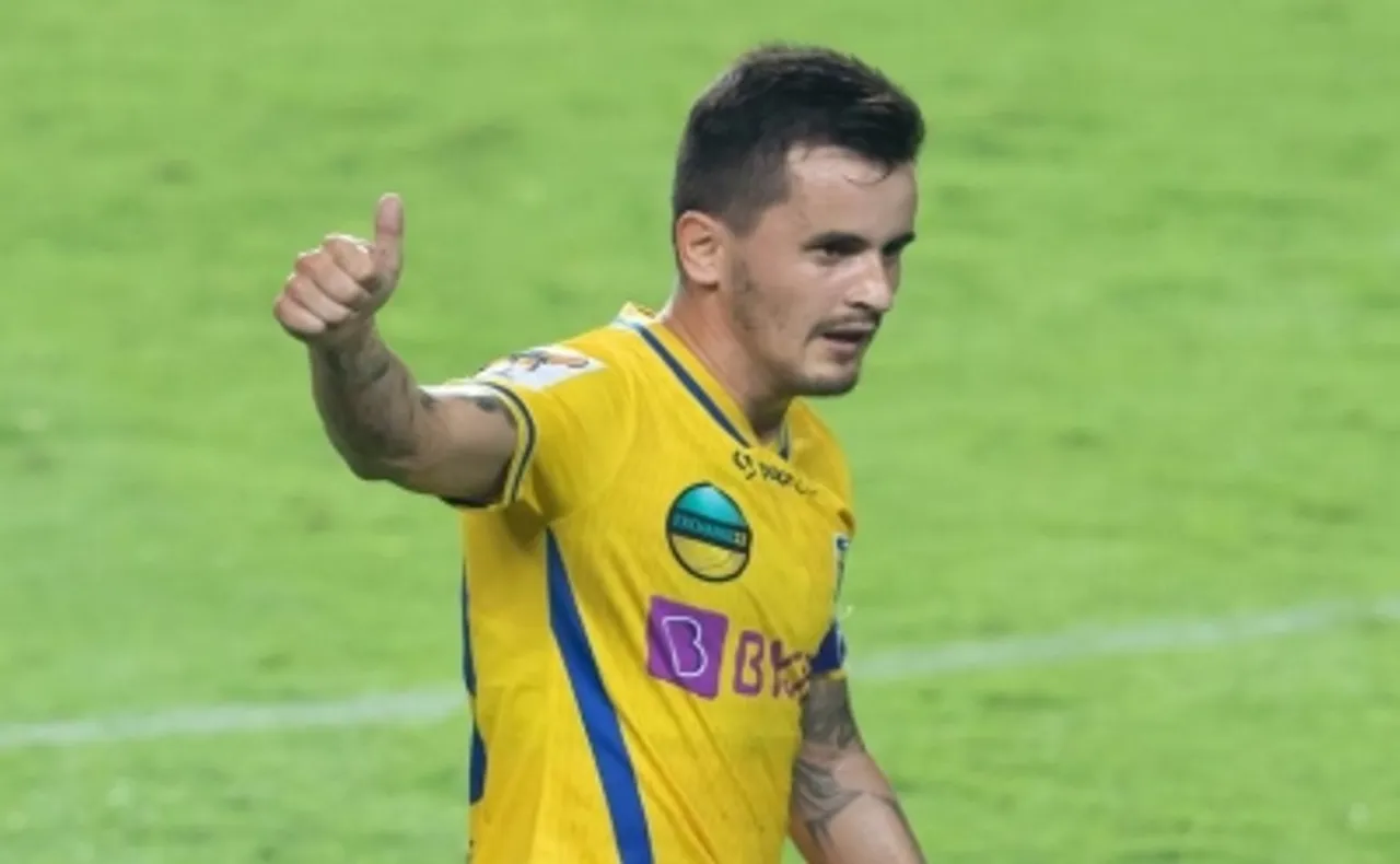 Adrian Luna
