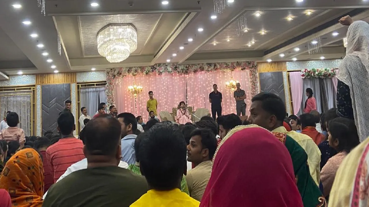 baba bageshwar vvip darbad