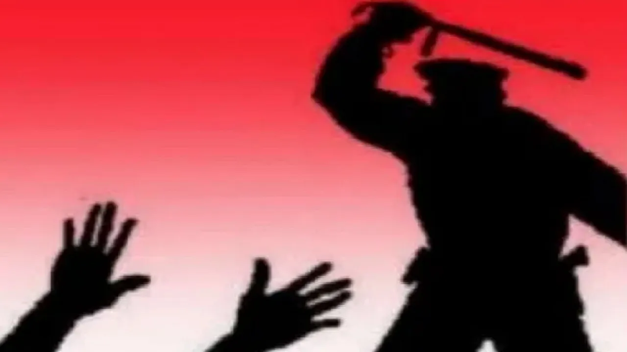 Bihar News: पुलिस की गुंडागर्दी, बेवजह बच्चों और महिलाओं पर किया लाठीचार्ज