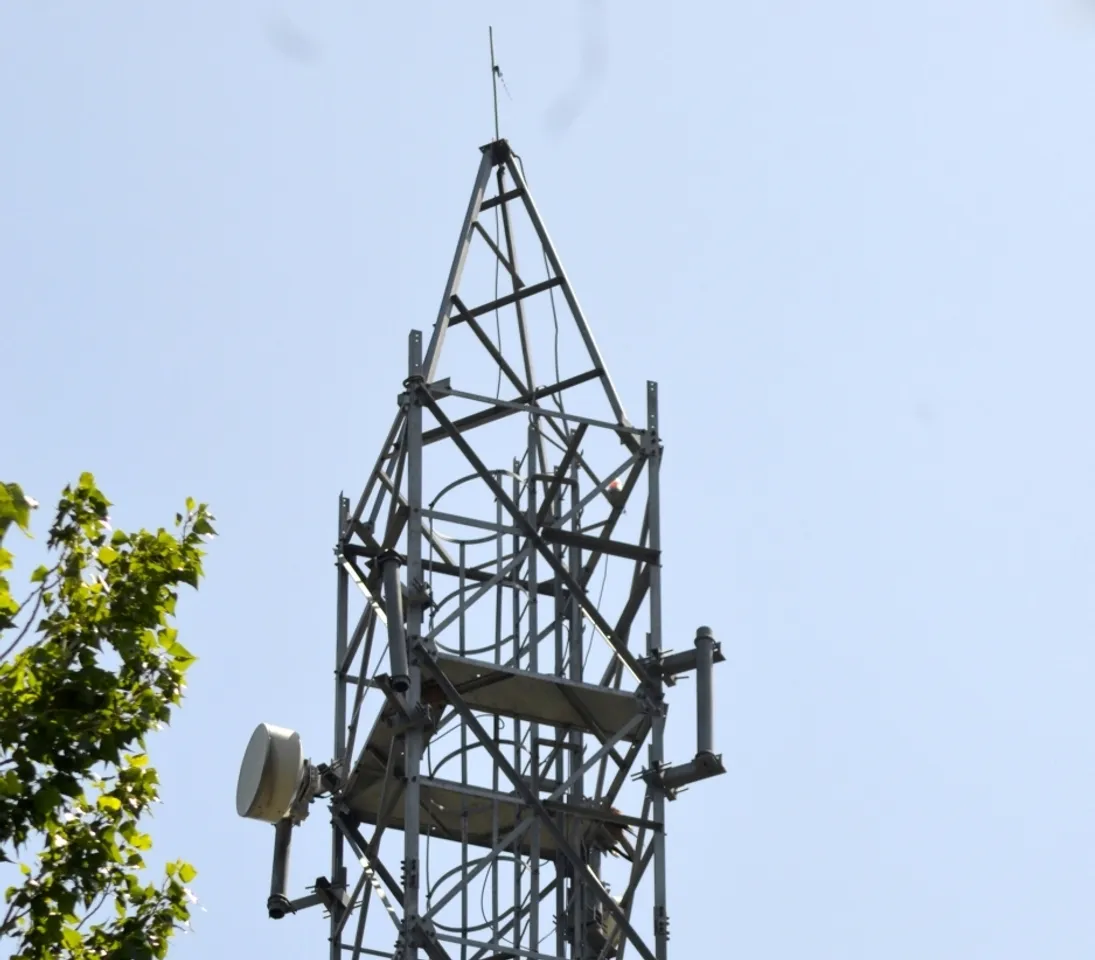 Mobile tower