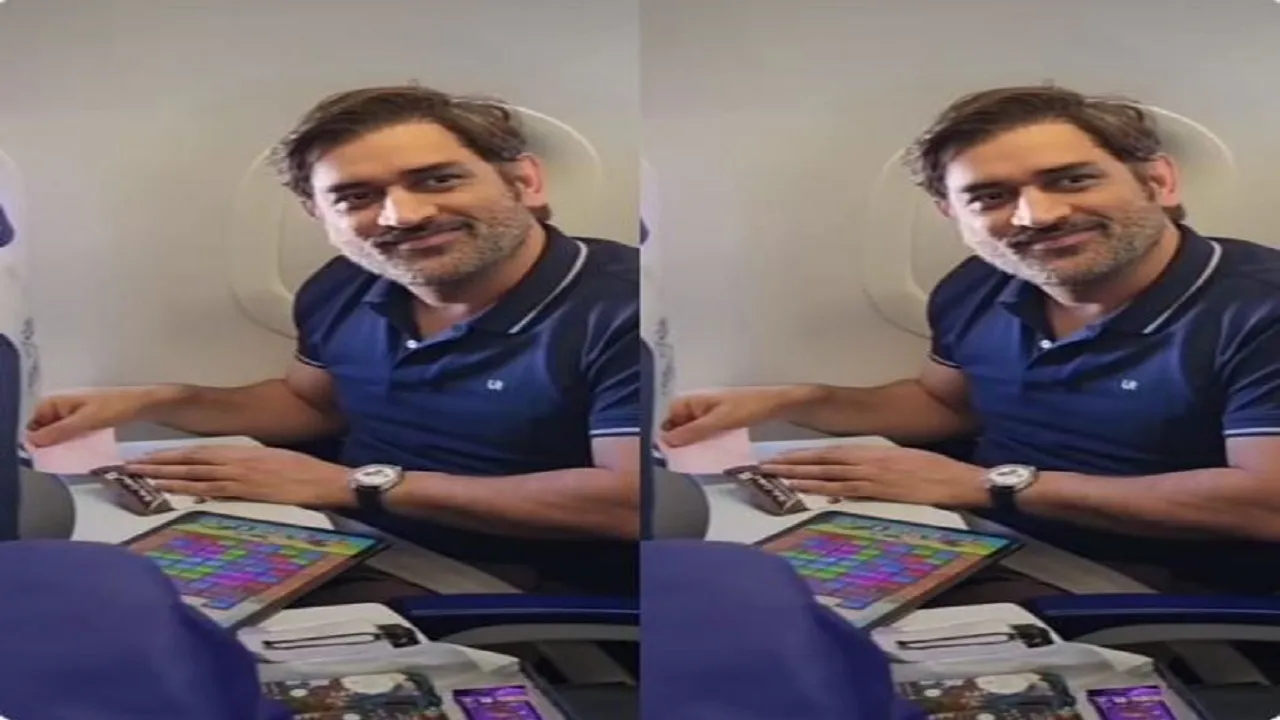 ms dhoni video playing candy crush air hostess offer chocolates