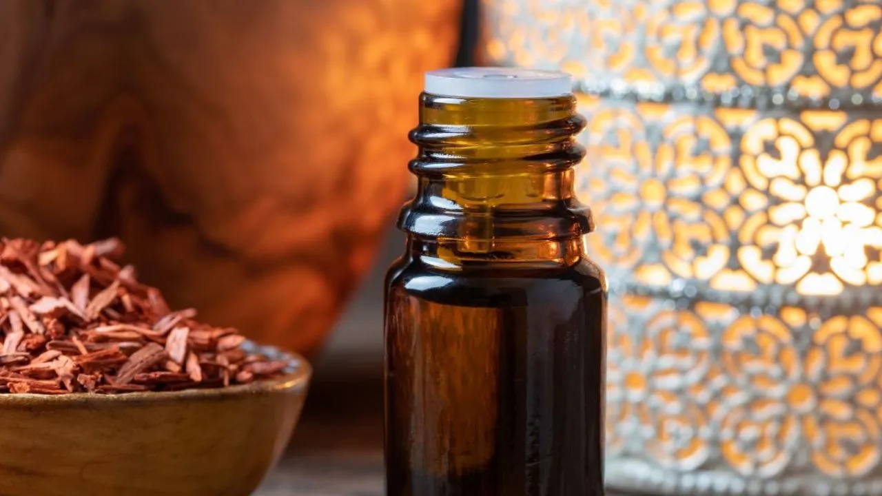 sandalwood oil
