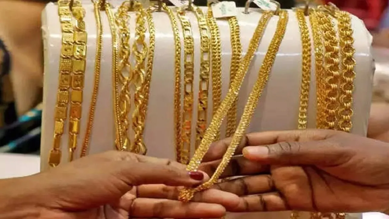 Gold Jewelley