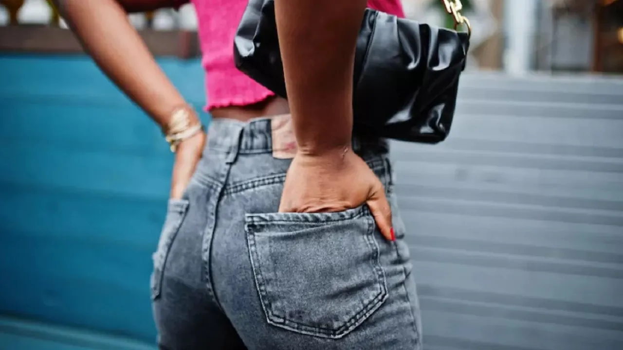 jeans
