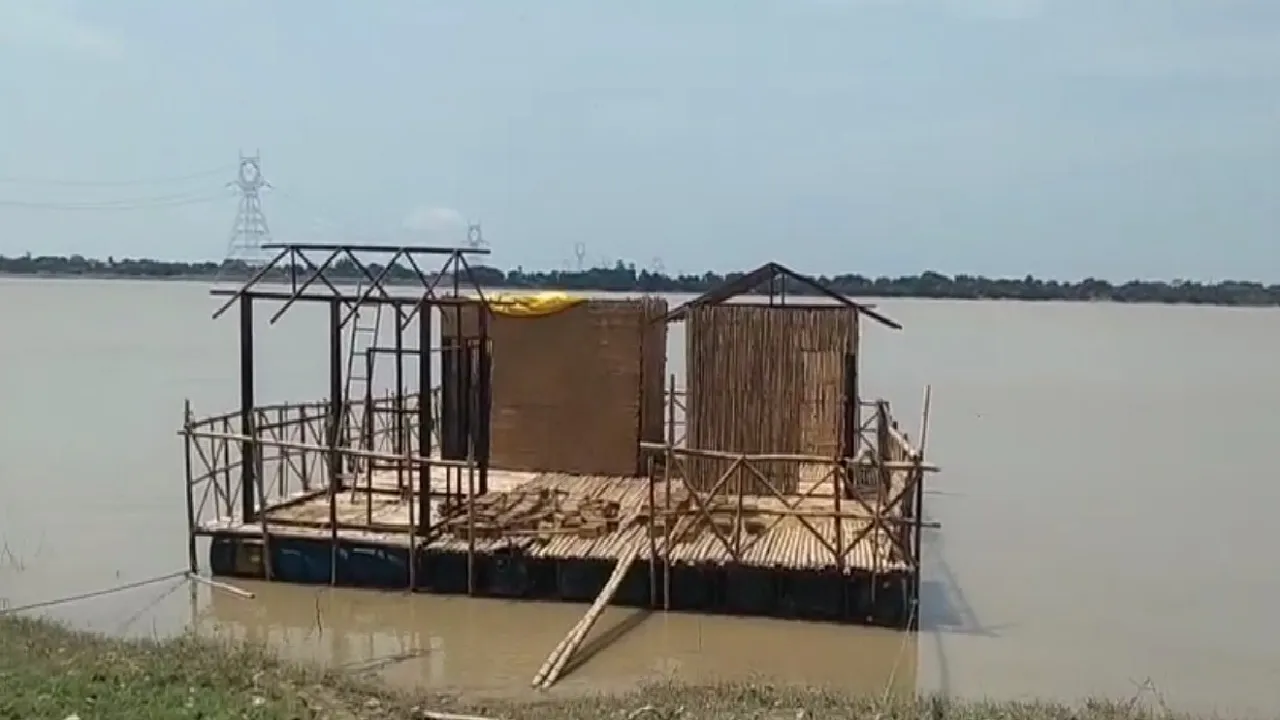 floatingt house