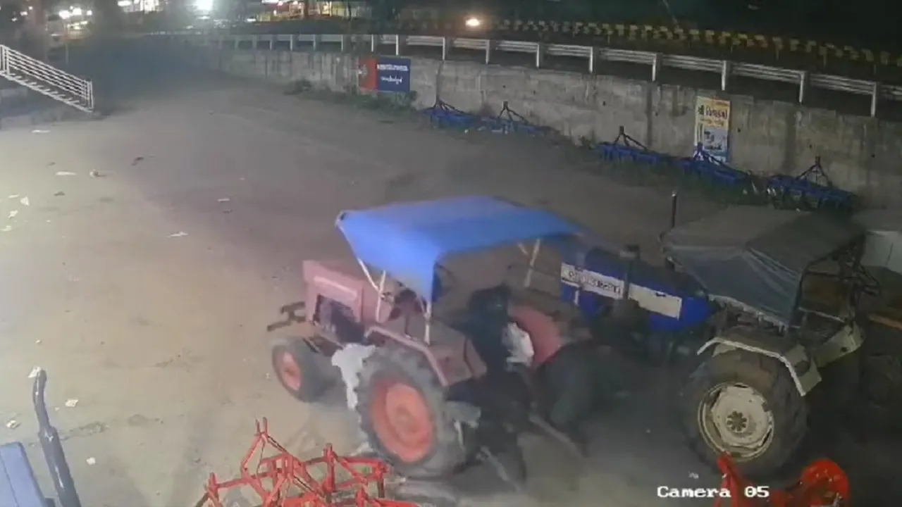 Tractor