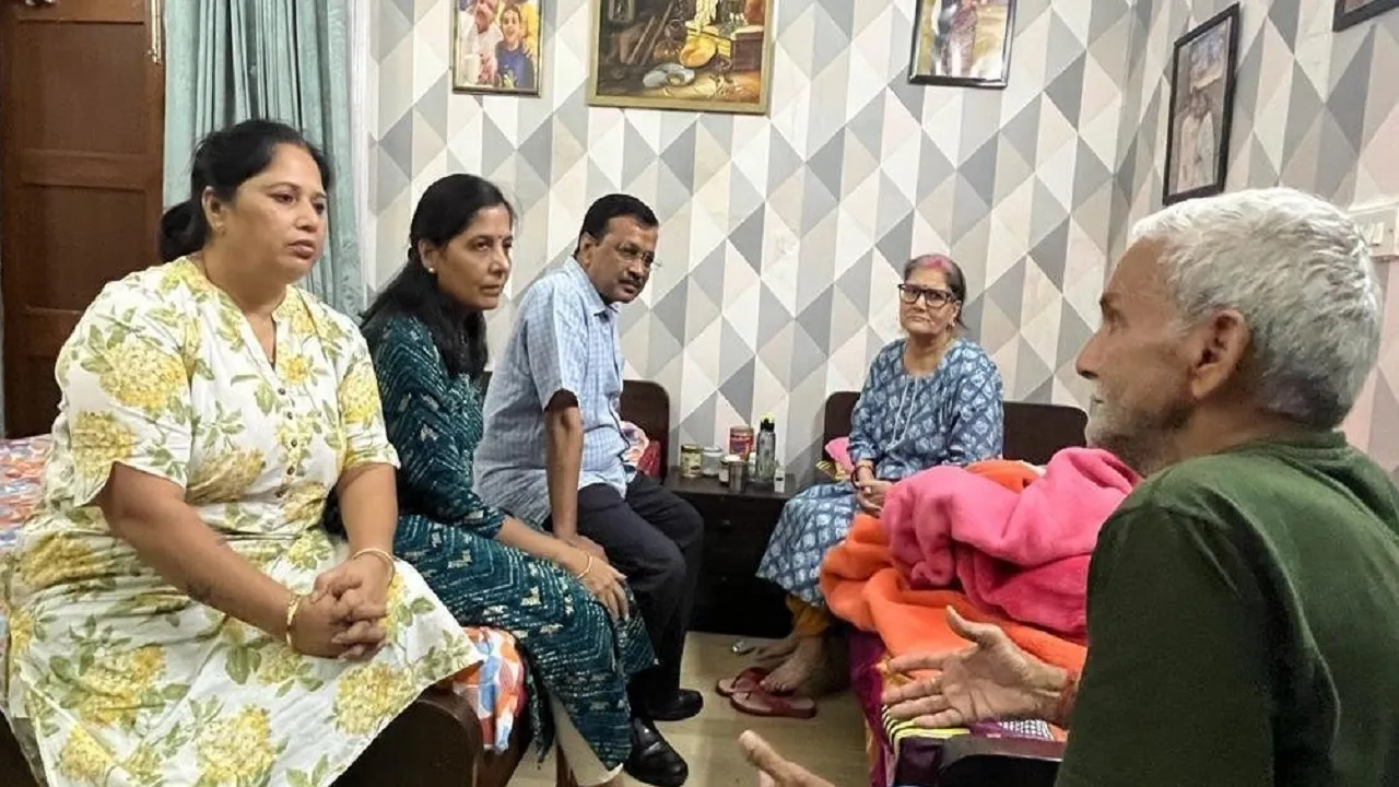 kejriwal meet sanjay family