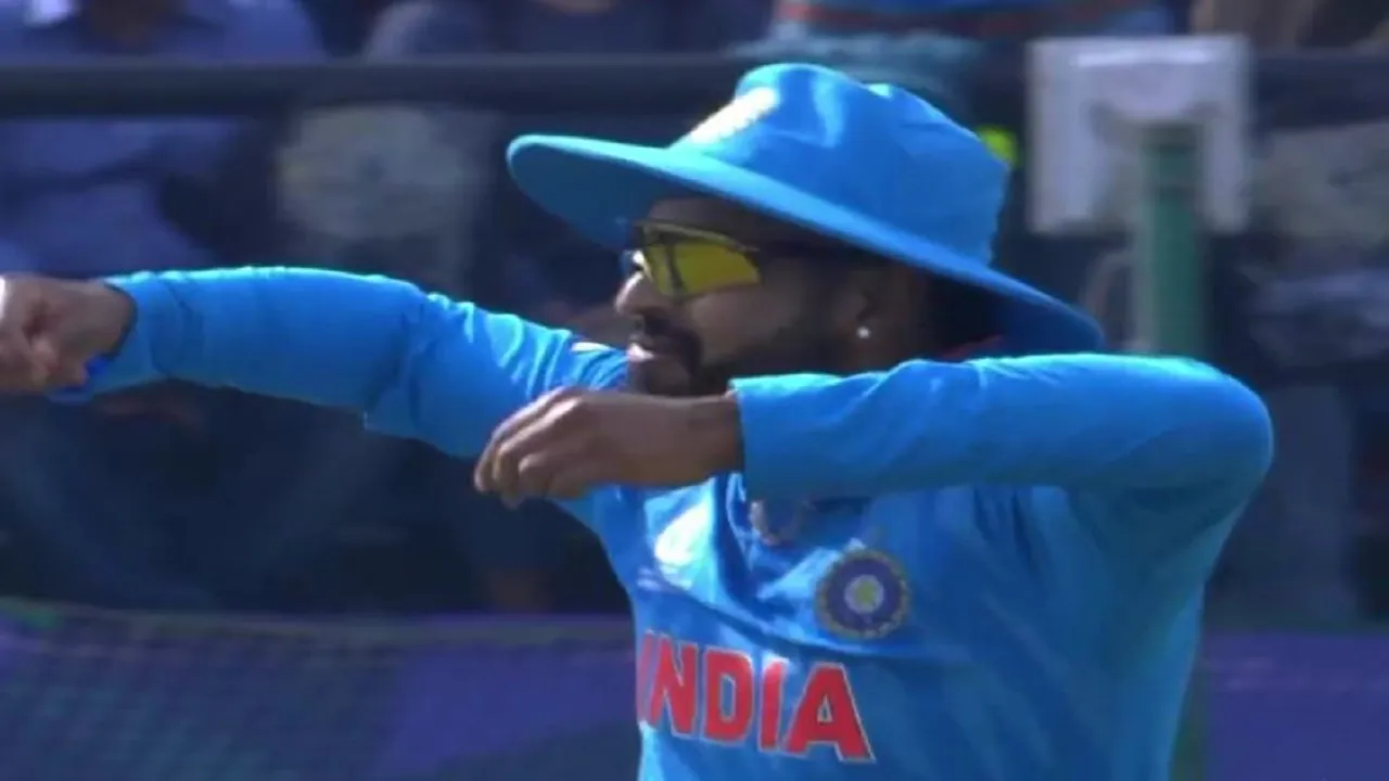 IND vs NZ Shreyas Iyer Catch