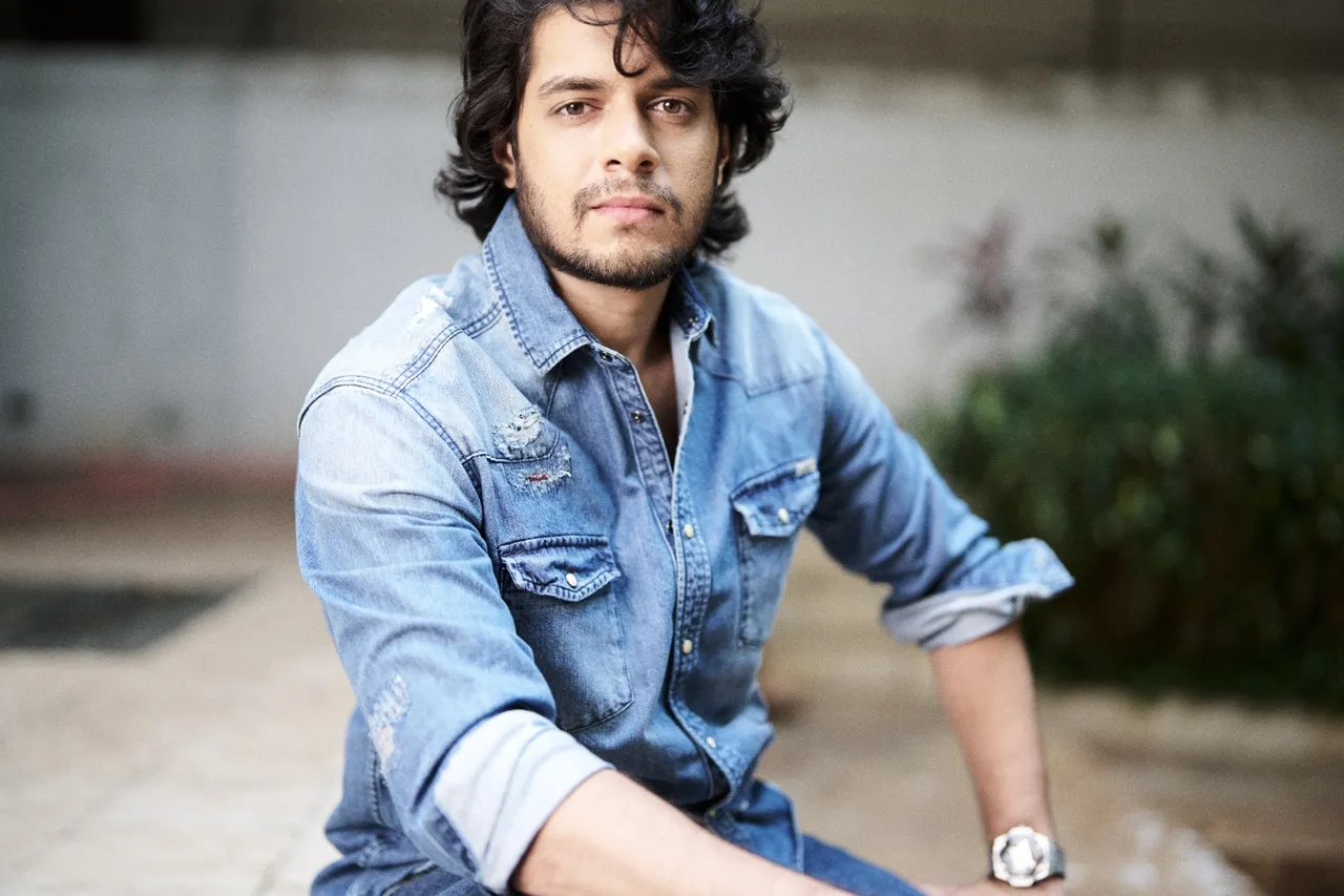hindi-aamir-khan-on-junaid-to-perform-trictly-unconventional-at-iconic-prithvi-theatre-on-nov-15--20
