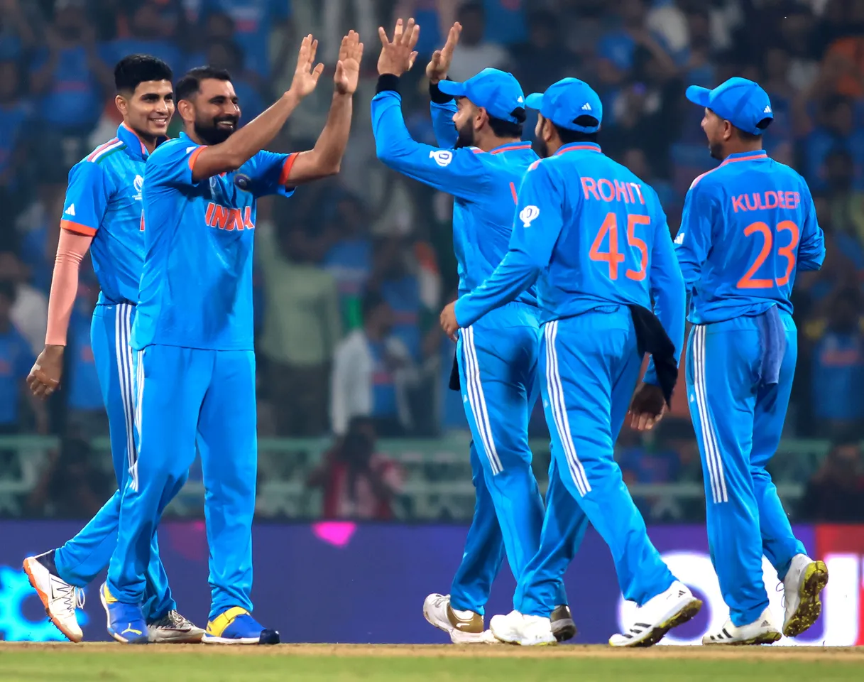 hindi-indian-bowler-prove-their-worth-under-preure-ahi-ray-from-lucknow--20231029214014-202310300101