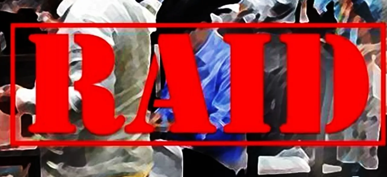 hindi-ktaka-lokayukta-raid-underway-on-official-over-75-location-in-ktaka--20231030094205-2023103010