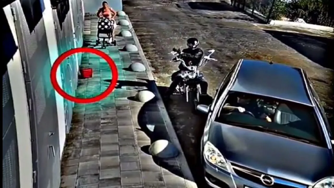Robbery video